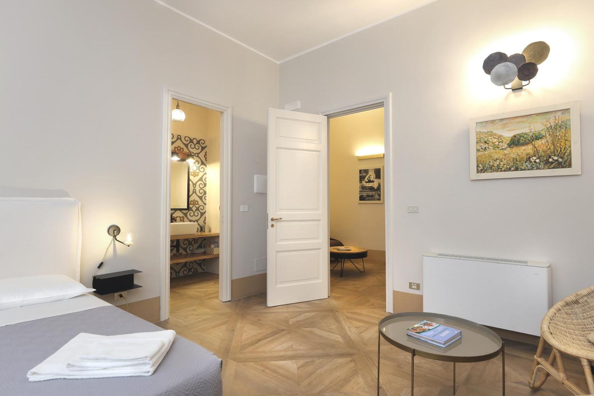 Palazzo Circolone Hotel Poggiardo Bagian luar foto
