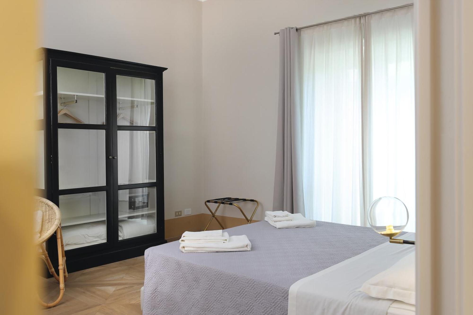 Palazzo Circolone Hotel Poggiardo Bagian luar foto