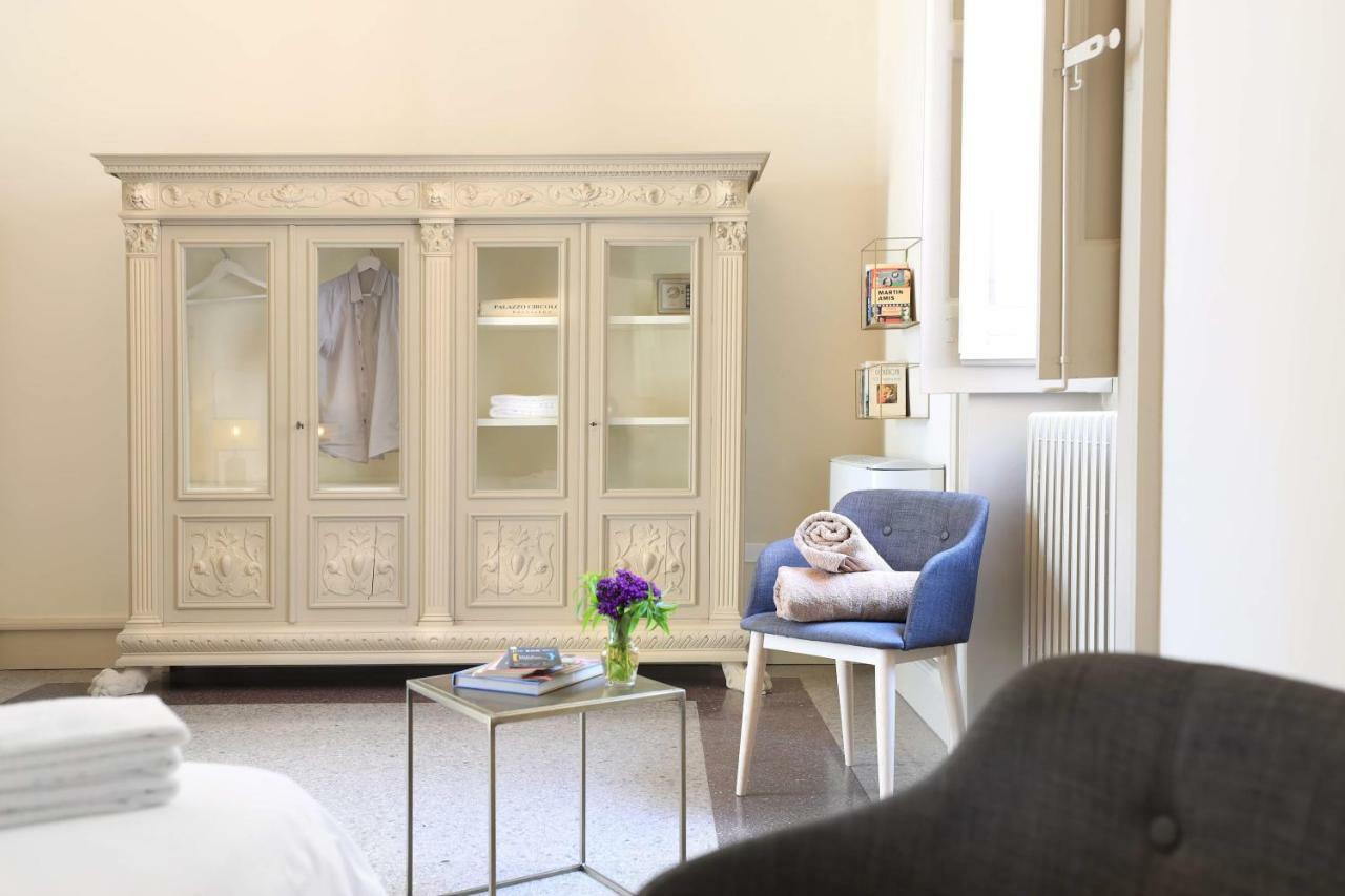 Palazzo Circolone Hotel Poggiardo Bagian luar foto